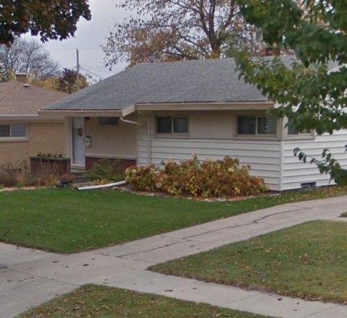 8627 W Ruby Avenue, Milwaukee, WI, 53225 | Card Image