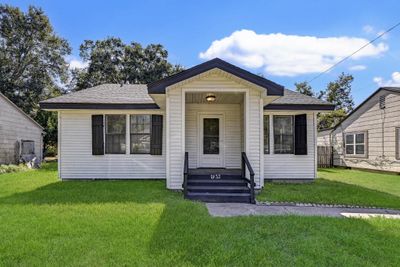 1933 Green Ave, House other with 3 bedrooms, 1 bathrooms and null parking in Port Arthur TX | Image 1