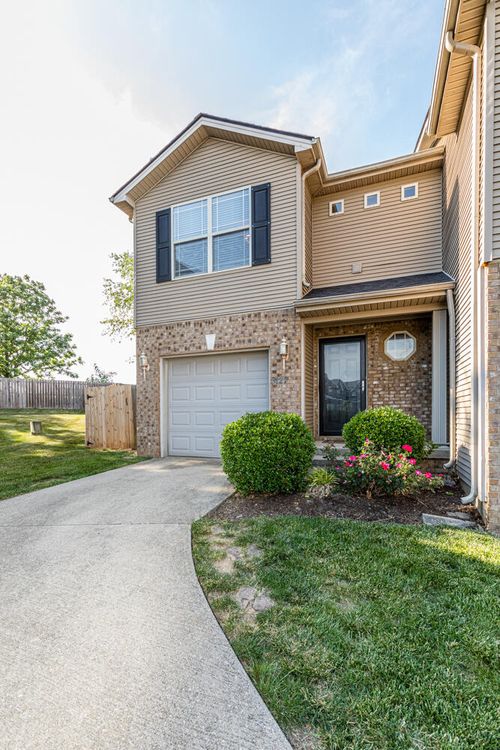 3127 Daly Pl, Lexington, KY, 40511 | Card Image