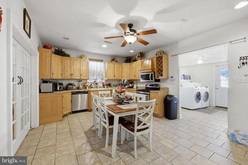 159 Otter St, Bristol, PA, 19007-3607 | Card Image