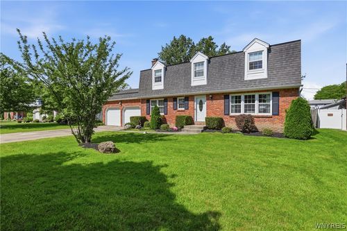 85 Heritage Road E, Amherst, NY, 14221 | Card Image