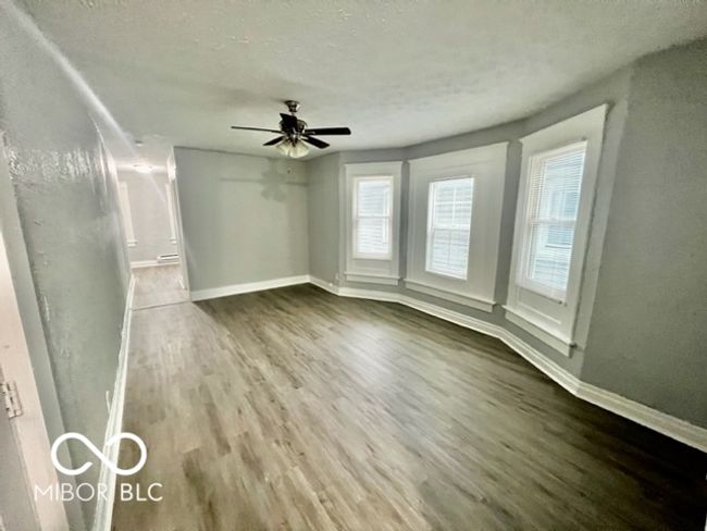 APT-2 - 4224 Unit 2 E Washington St, House other with 2 bedrooms, 1 bathrooms and null parking in Indianapolis IN | Image 6