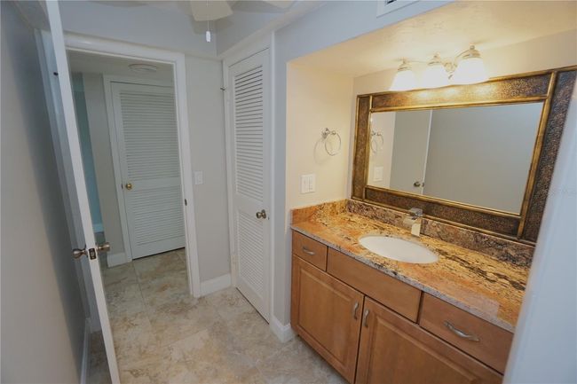 APT-9B - 1 Colony Point Dr, Condo with 2 bedrooms, 2 bathrooms and null parking in PUNTA GORDA FL | Image 10