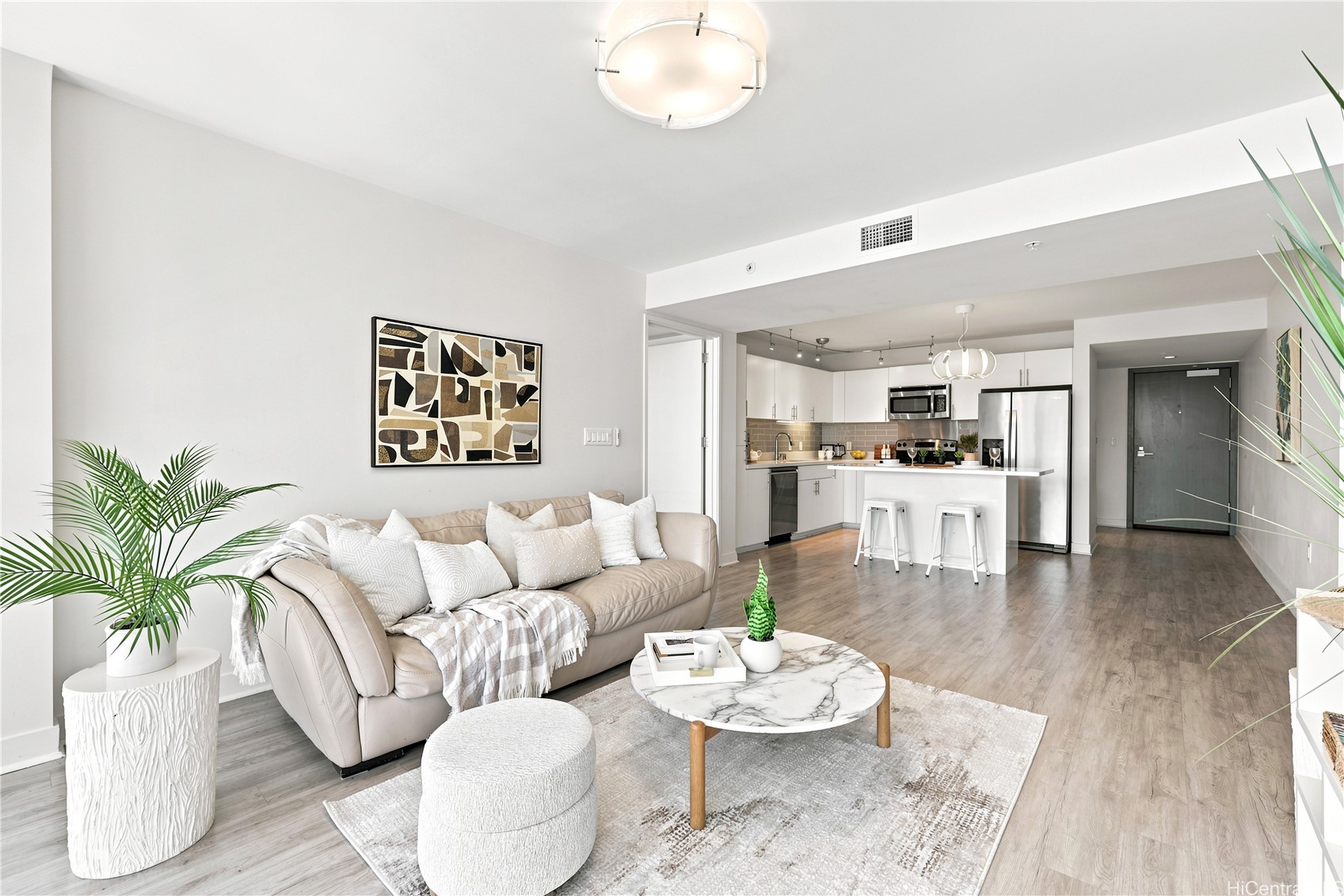 Residential in Honolulu 4