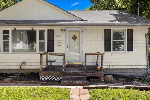 9125 Cherry St, Kansas City, MO, 64131-2964 | Card Image