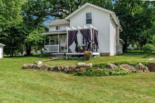 8225 W Mill St, ORFORDVILLE, WI, 53576-8708 | Card Image