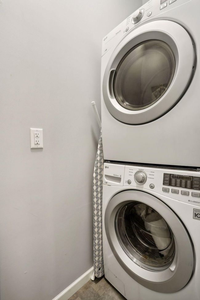 Laundry room | Image 12
