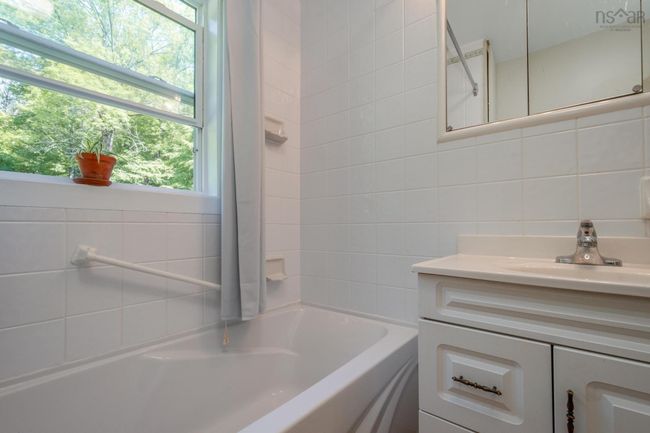 426 Buchanan Rd, House other with 3 bedrooms, 2 bathrooms and 2 parking in Rockland NS | Image 12