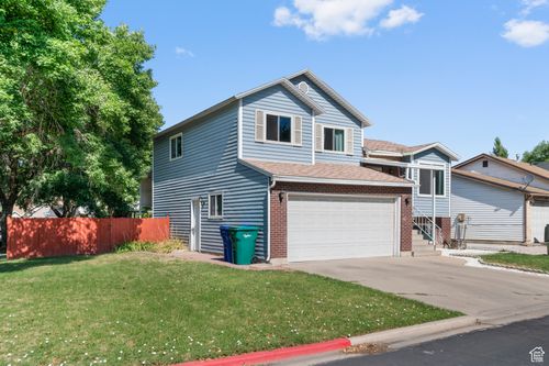 889 S Clover Cir, Ogden, UT, 84404-8105 | Card Image