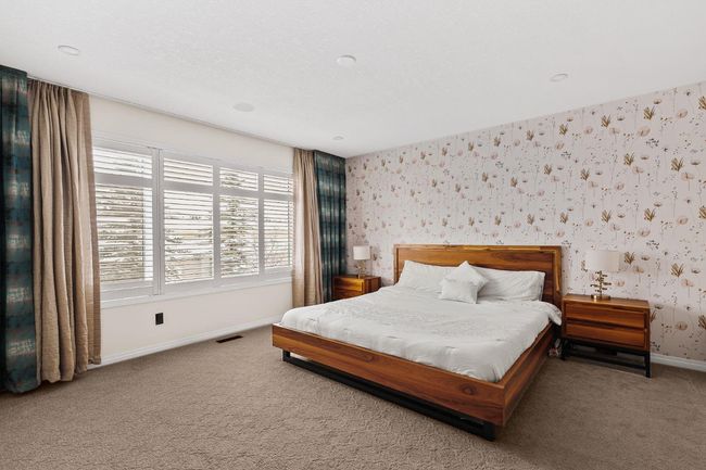 254 Discovery Ridge Way Sw, House other with 6 bedrooms, 4 bathrooms and 4 parking in Calgary AB | Image 21