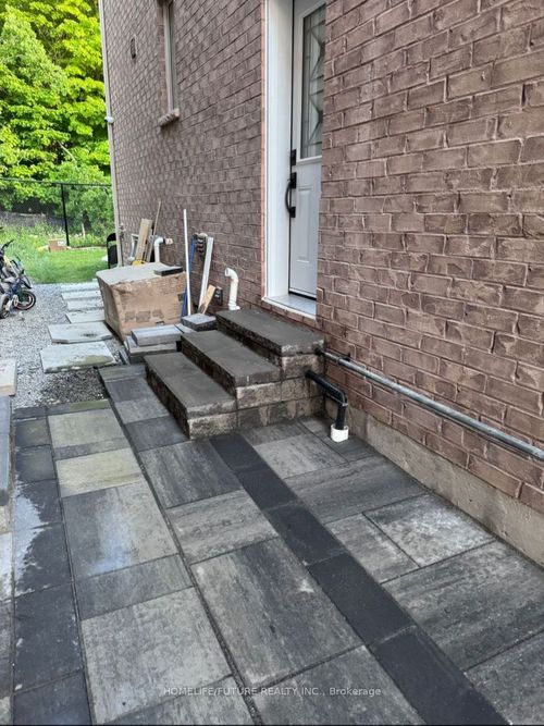 bsmt-44 Liam Lane, Markham, ON, L3S0E8 | Card Image