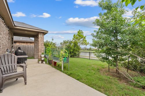 1412 Lake City Ln, Houston, TX, 77047-1252 | Card Image