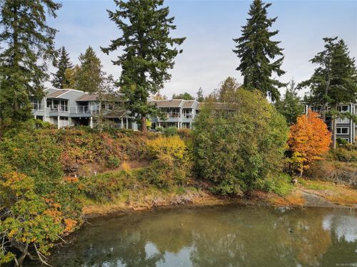 321-1600 Stroulger Rd, Nanoose Bay, BC, V9P9B7 | Card Image