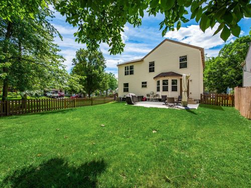 1517 Meadowlark Ln, Marysville, OH, 43040-8532 | Card Image