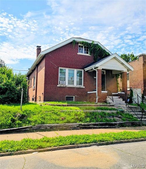 4204 N Euclid Ave, Saint Louis, MO, 63115-2164 | Card Image