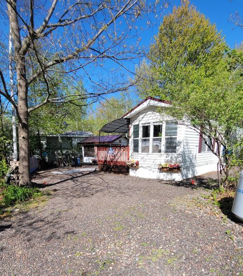 E5 Lot 95 Pathfinder Village, Hinckley, MN, 55037 | Card Image