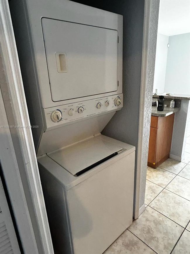 865 - 865 Sw 6 Th Ct, Townhouse with 3 bedrooms, 3 bathrooms and null parking in Florida City FL | Image 45