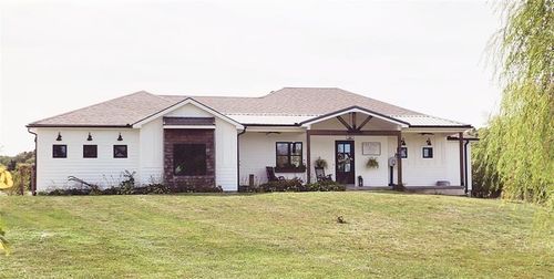 36805 E Church Rd, Oak Grove, MO, 64075-9057 | Card Image