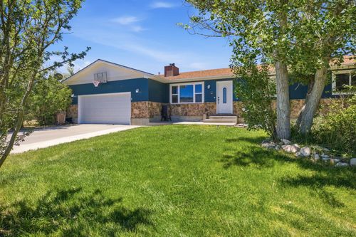 5120 Chuckwagon Trl, Casper, WY, 82604-9122 | Card Image