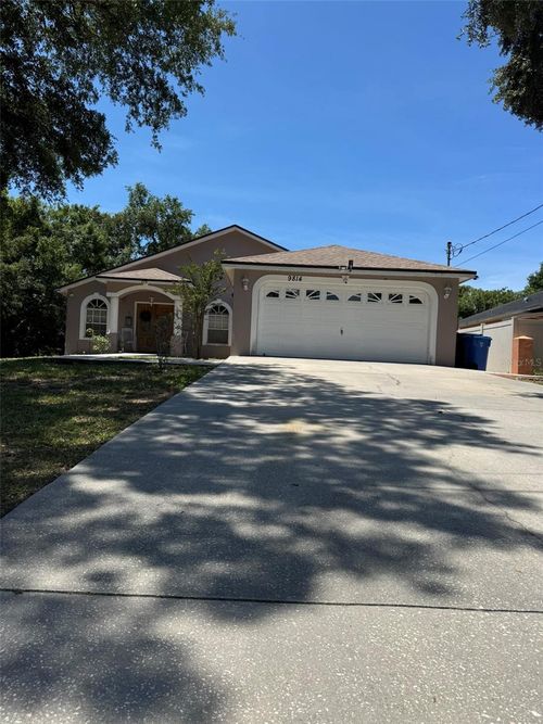 9814 Oslin St, TAMPA, FL, 33615-2610 | Card Image