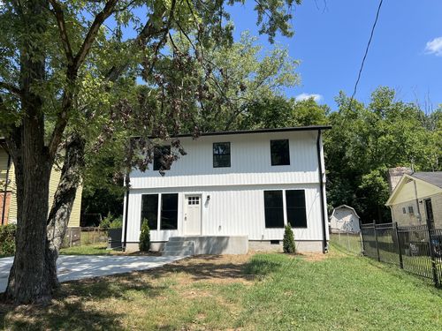 2629 Old Matthews Rd, Nashville, TN, 37207-3808 | Card Image