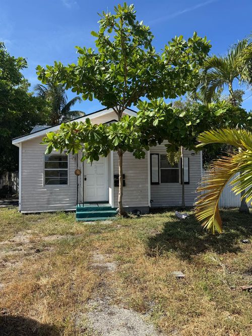 back-2127 Cleveland St, Hollywood, FL, 33020-3041 | Card Image