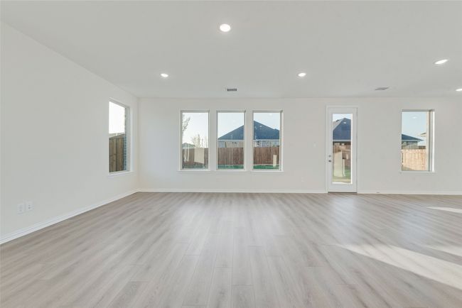 2903 Hanscom St, House other with 4 bedrooms, 3 bathrooms and null parking in Forney TX | Image 9