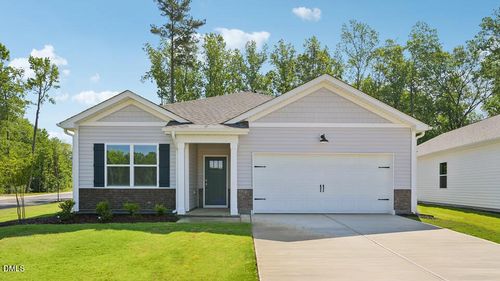 428 Conifer Street, Sanford, NC, 27332 | Card Image