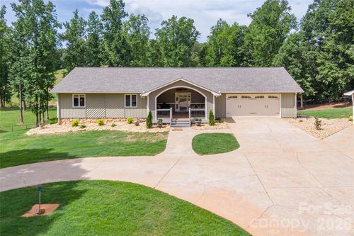 304 Mcmurray Rd, Rutherfordton, NC, 28139-6409 | Card Image