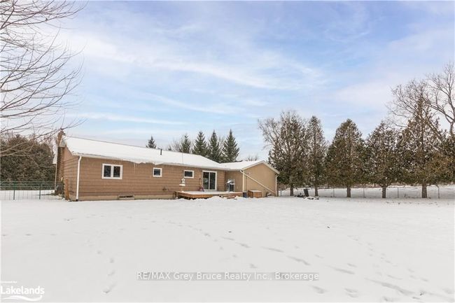 822797 Sideroad 1, House other with 3 bedrooms, 2 bathrooms and 6 parking in Chatsworth ON | Image 29