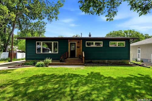 129 Mckee Cres, Regina, SK, S4S5N7 | Card Image