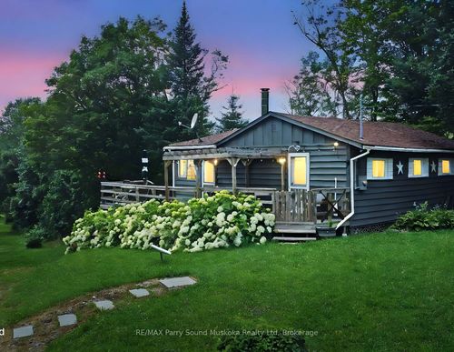 3 Keele Rd, Whitestone, ON, P0A1G0 | Card Image