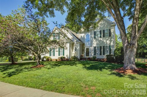 11611 Knightsdale Dr, Charlotte, NC, 28277-1698 | Card Image