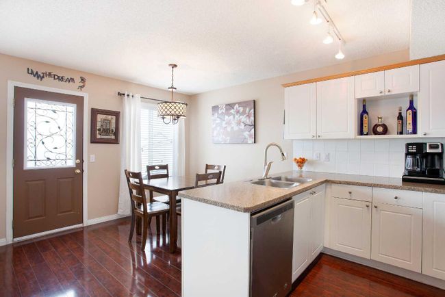 101 Covepark Close Ne, Home with 3 bedrooms, 2 bathrooms and 2 parking in Calgary AB | Image 7