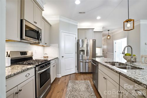 2274 Seagull Dr, Denver, NC, 28037-7873 | Card Image