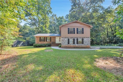 1501 Pineview Ter, Ellenwood, GA, 30294-2515 | Card Image