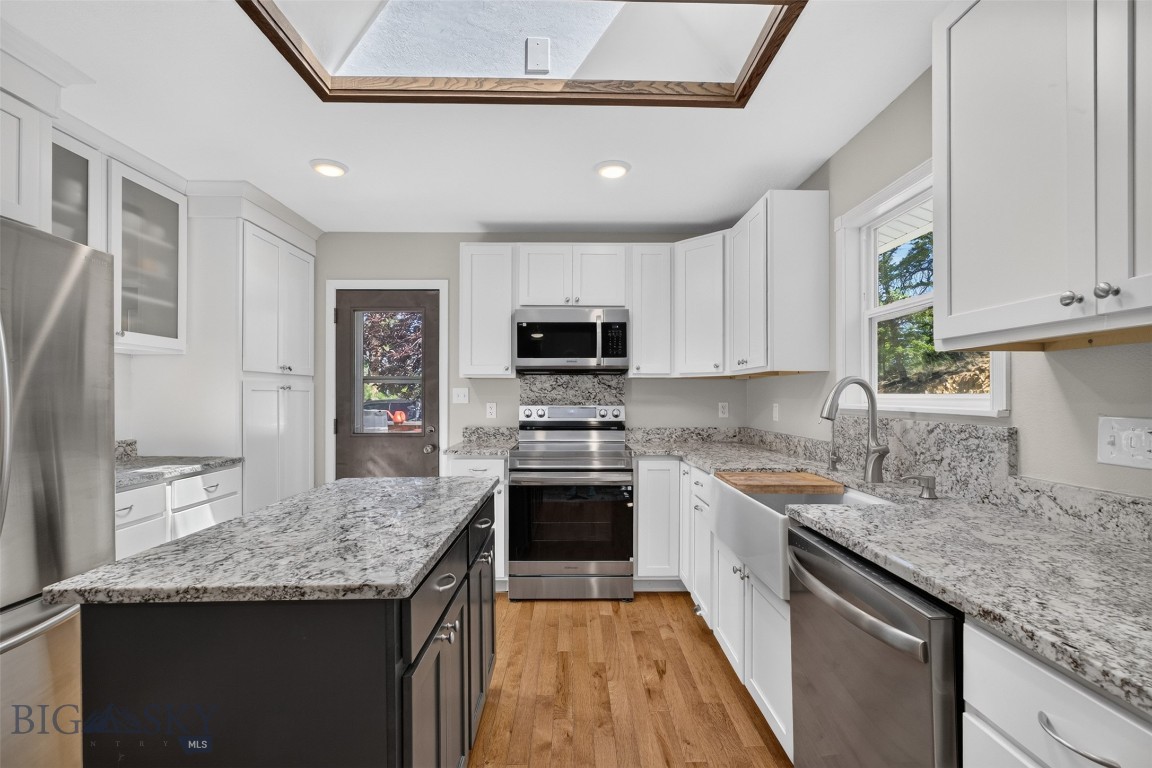 Residential in Clancy 2