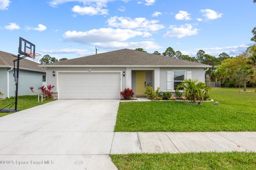 324 Alminar Ave Se, Palm Bay, FL, 32909 | Card Image