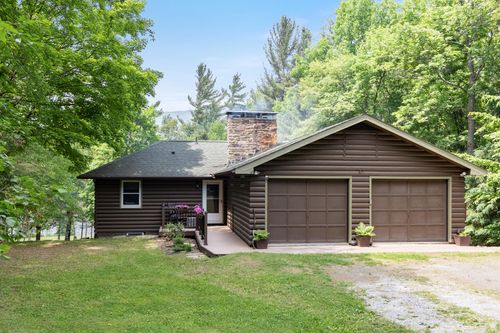 27 Cedar Way, Wilmington, NY, 12997 | Card Image