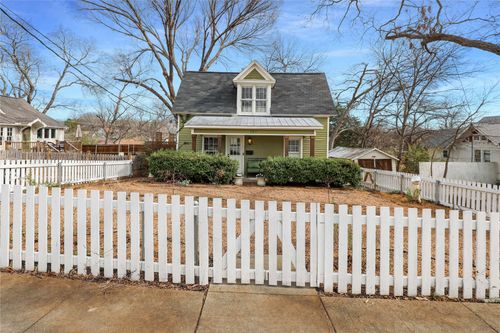 207 S College Street, Mckinney, TX, 75069 | Card Image