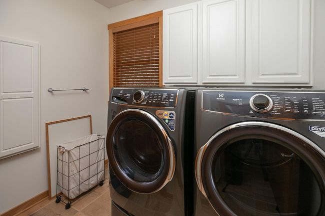 19-web-or-mls-19-Laundry.jpg | Image 19