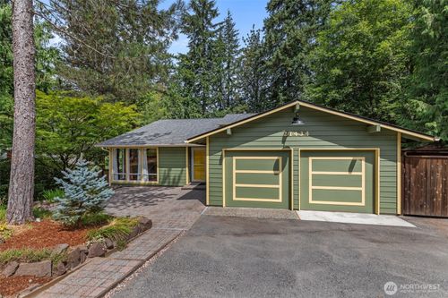 21434 Se 16th Pl, Sammamish, WA, 98075-9556 | Card Image