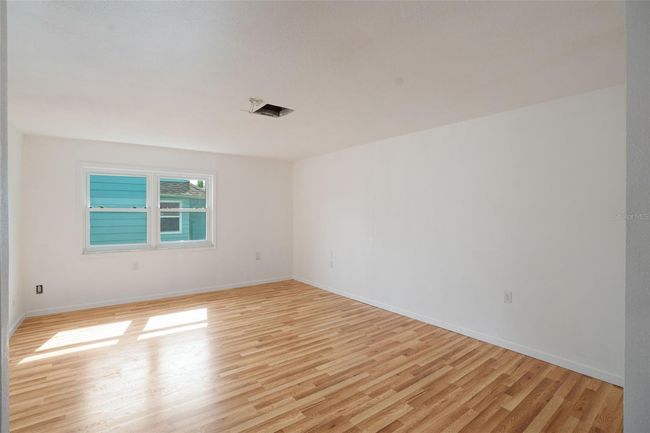 208 36 Th St W, House other with 4 bedrooms, 1 bathrooms and null parking in Bradenton FL | Image 12