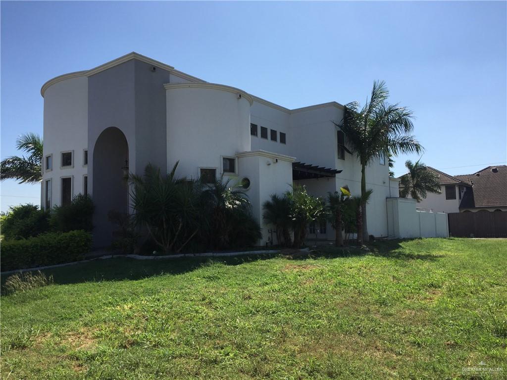 San Jacinto St, Mission, TX 78572