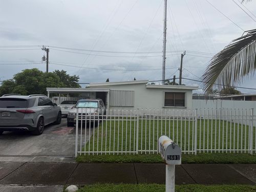 2601 Sw 53rd Avenue, West Park, FL, 33023 | Card Image