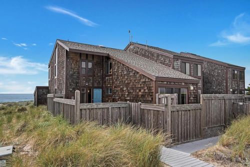 210 Monterey Dunes Way, Moss Landing, CA, 95039 | Card Image