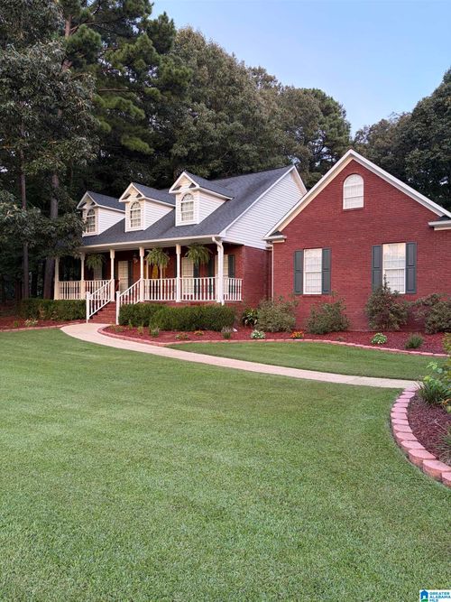5762 Dana Cir, Mc Calla, AL, 35111-3224 | Card Image