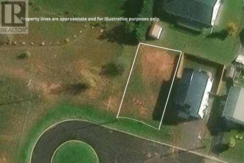 377 Jennifer St, Summerside, PE, C1N | Card Image