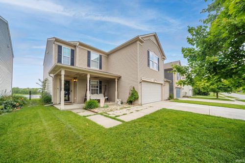 8039 S Evening Dr, Pendleton, IN, 46064-9466 | Card Image