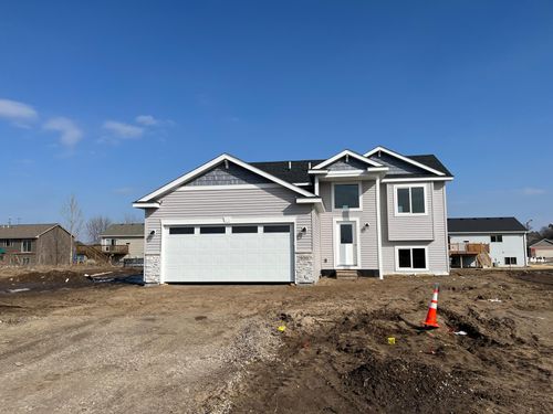 930 2 1/2 Ave Sw, Rice, MN, 56367-2205 | Card Image